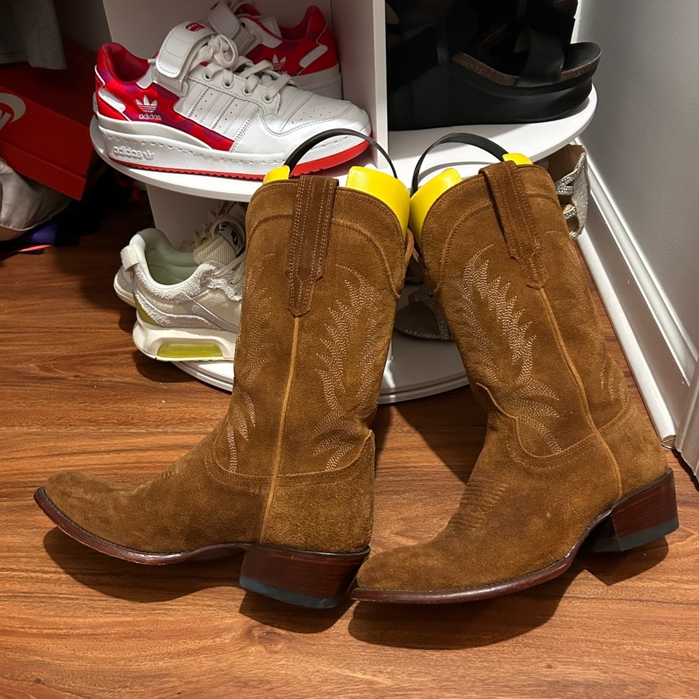 Tecovas Josie Suede Cowboy Boots size 9